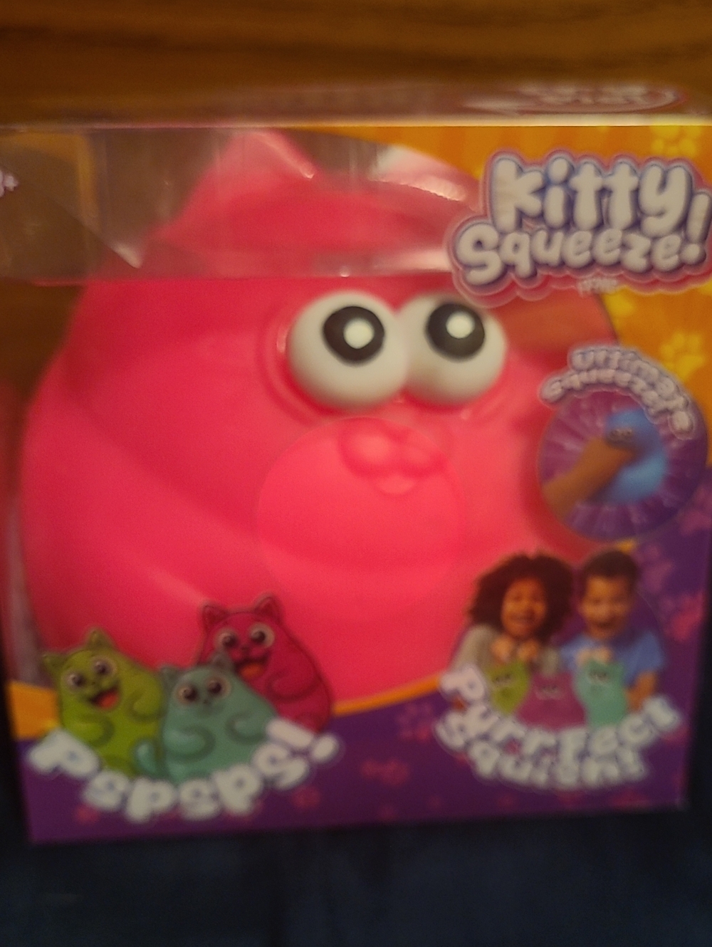 Squeeze Bright Pink Kitty